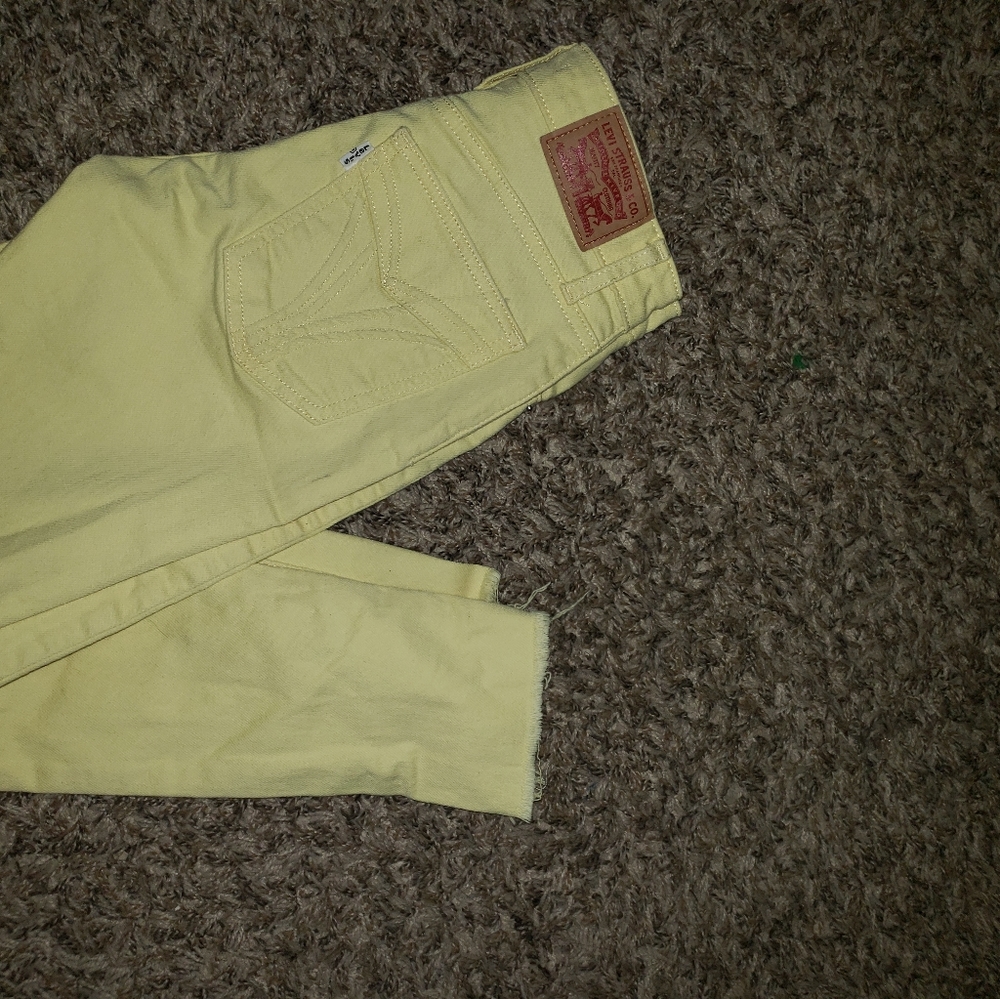 Levi high rise skinny jeans